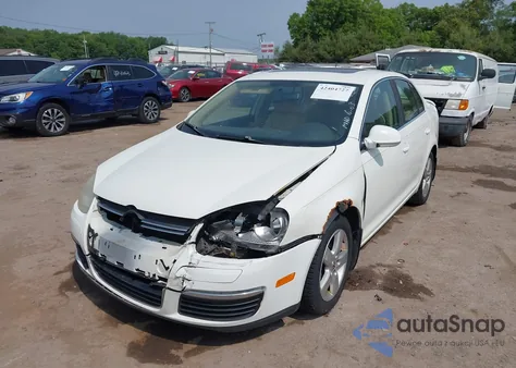 2008 Volkswagen Jetta Se/Sel из США, поврежденный, VIN 3VWRM71K18M022308